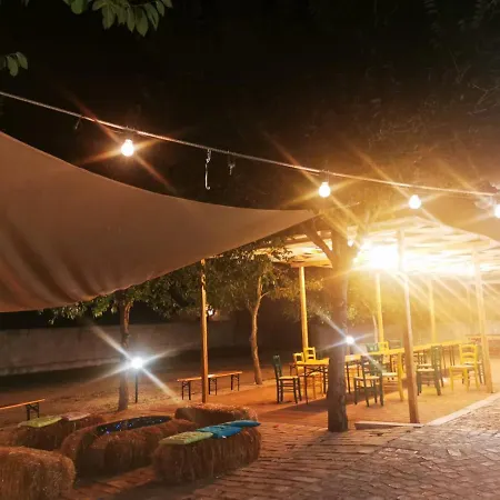 Bosco Didattico Mezzana Grande 招待所